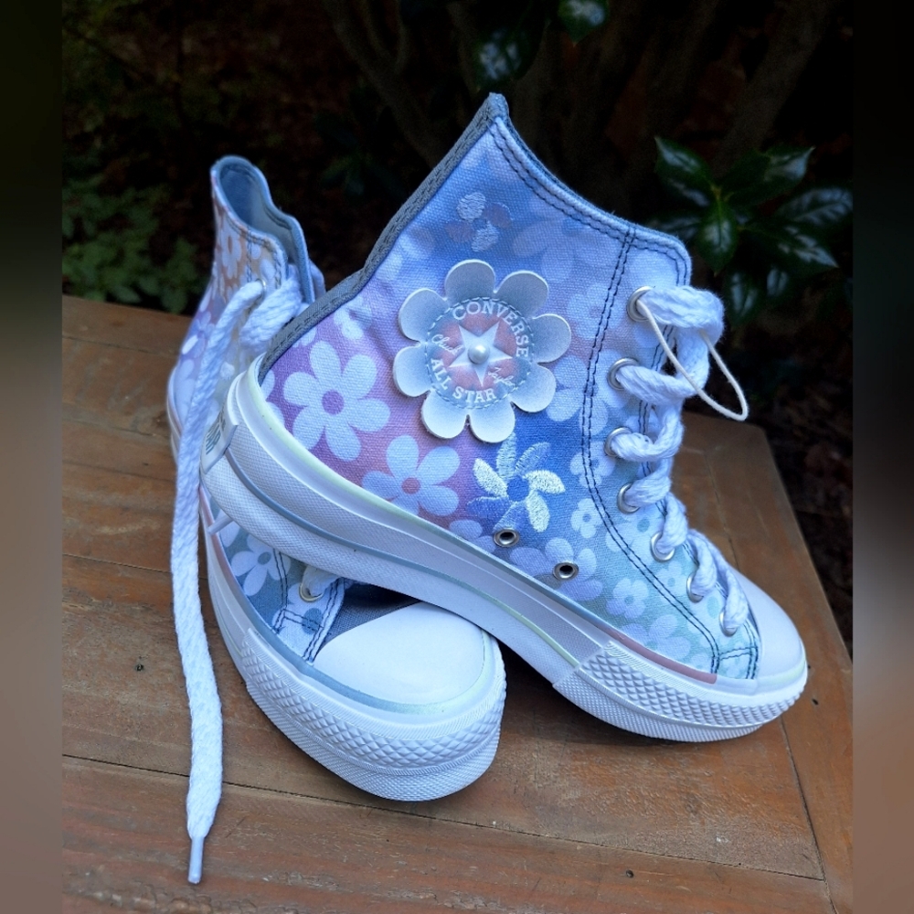 NEW Converse Chuck High Tops Floral Flower Embroidered Custom Rare Multi Colored